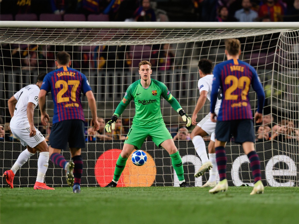 力和话题性 力和话题性